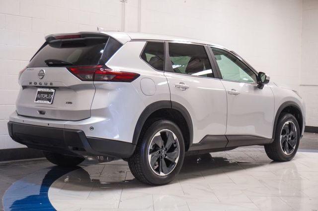 2025 Nissan Rogue AWD SV - 23054253 - 27