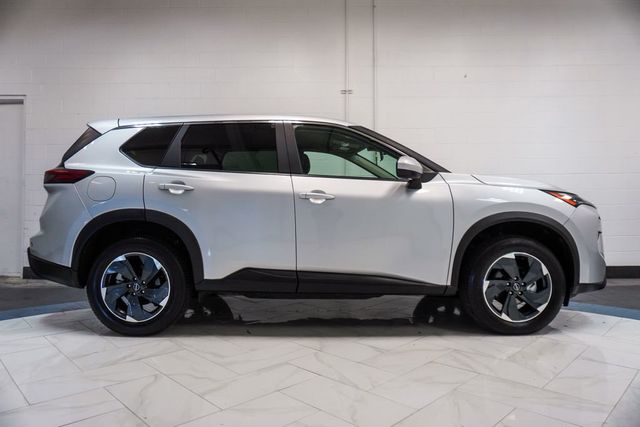 2025 Nissan Rogue AWD SV - 23054253 - 30