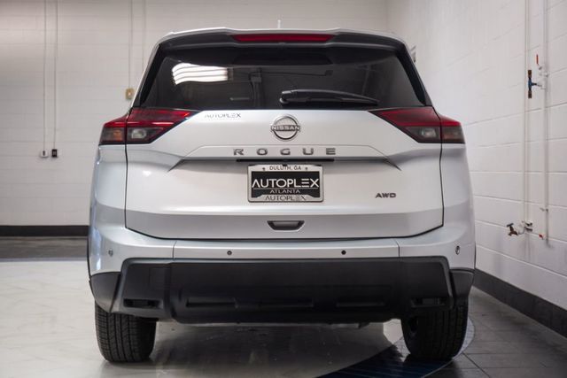 2025 Nissan Rogue AWD SV - 23054253 - 32