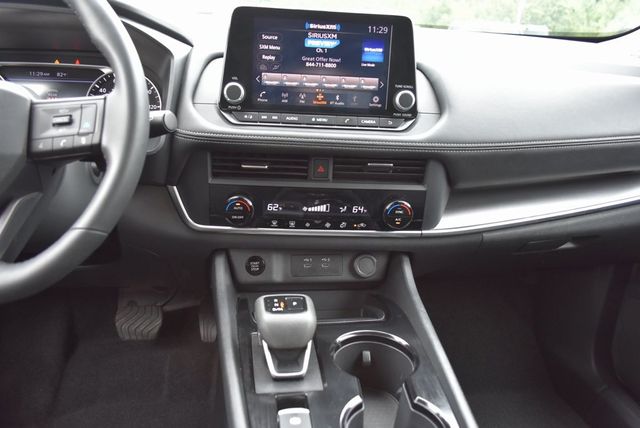 2025 Nissan Rogue AWD SV - 22901106 - 17