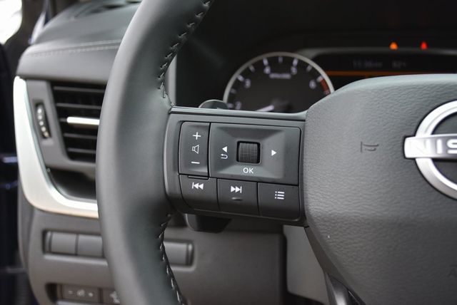 2025 Nissan Rogue AWD SV - 22901106 - 26