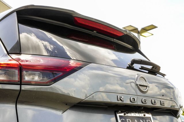 2025 Nissan Rogue AWD SV - 23073566 - 13