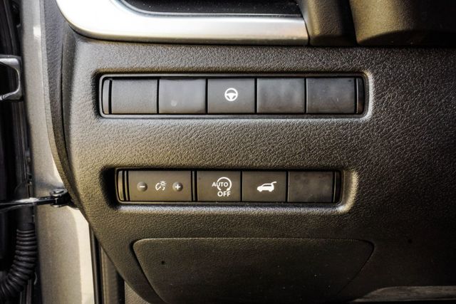 2025 Nissan Rogue AWD SV - 23073566 - 30