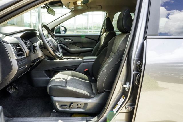 2025 Nissan Rogue AWD SV - 23073566 - 33