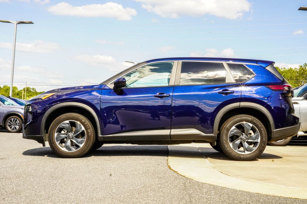 Nissan Rogue photo 10