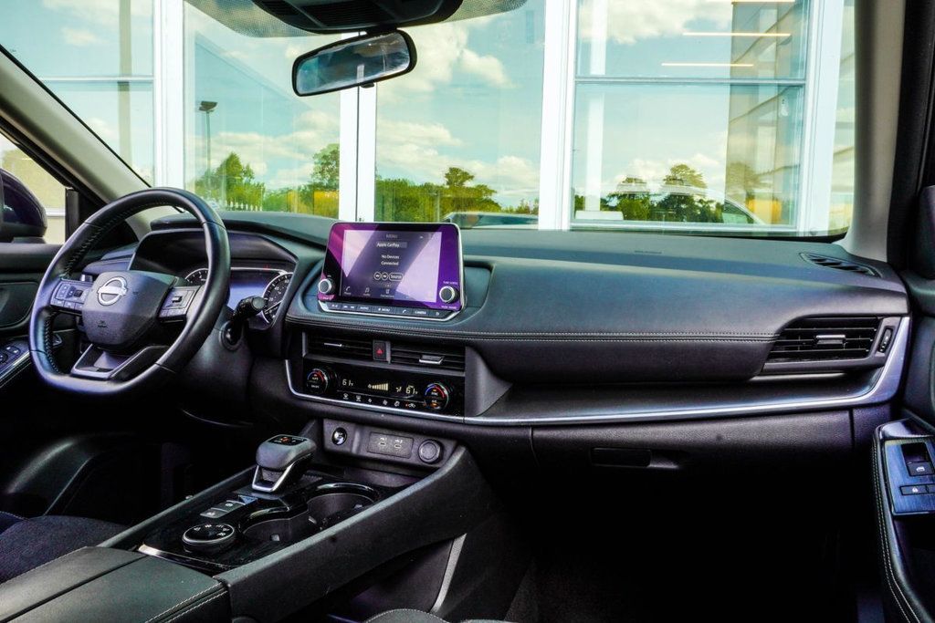 Nissan Rogue photo 20
