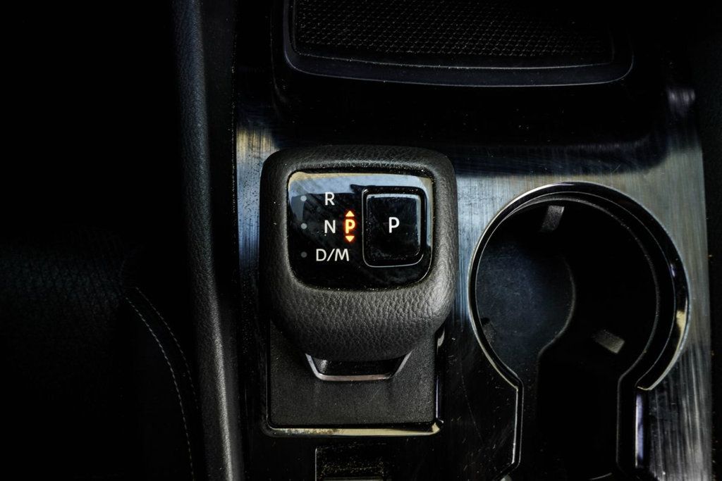Nissan Rogue photo 24