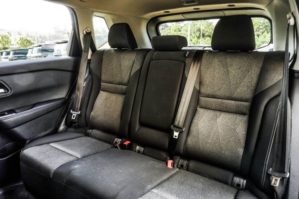 Nissan Rogue photo 38