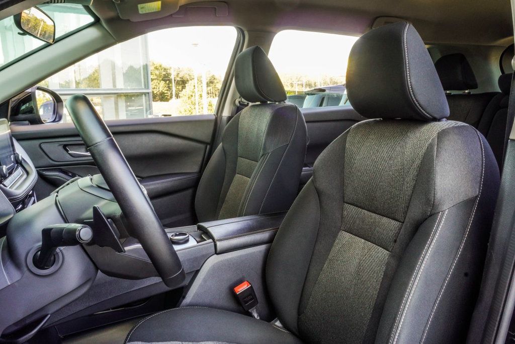 Nissan Rogue photo 37