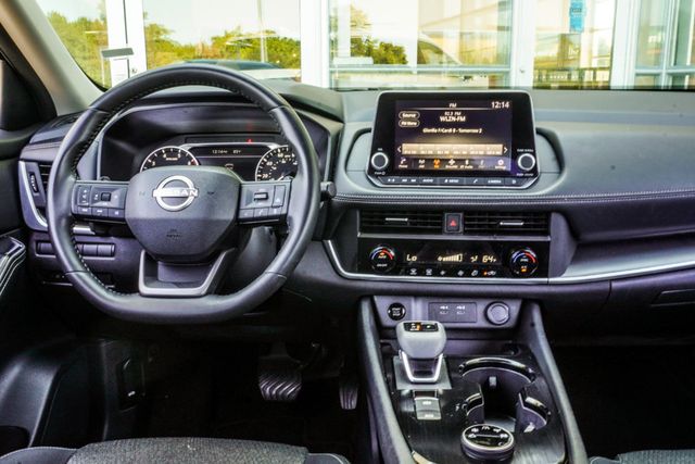 2025 Nissan Rogue AWD SV - 23075123 - 16