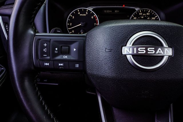 2025 Nissan Rogue AWD SV - 23075123 - 31