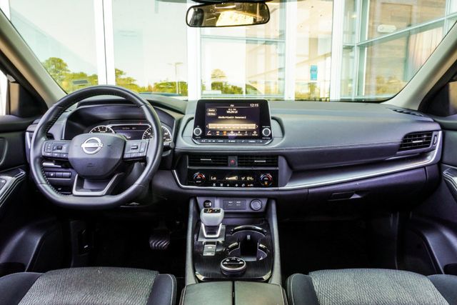 2025 Nissan Rogue AWD SV - 23075123 - 4