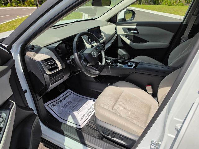 2025 Nissan Rogue AWD SV - 23012063 - 2