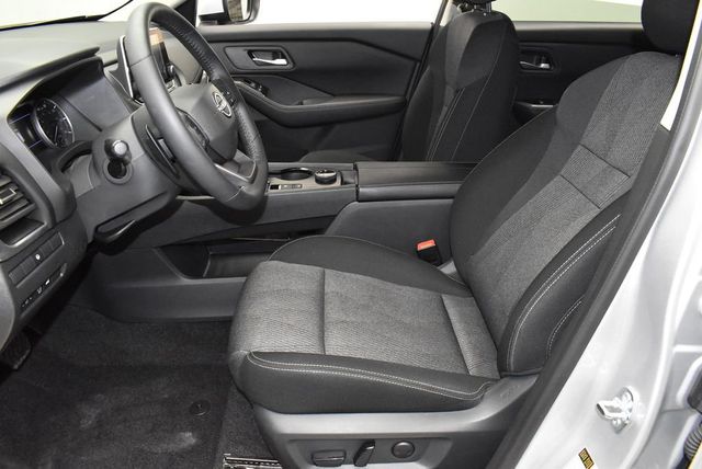 2025 Nissan Rogue AWD SV - 22974567 - 10