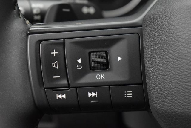 2025 Nissan Rogue AWD SV - 22974567 - 15