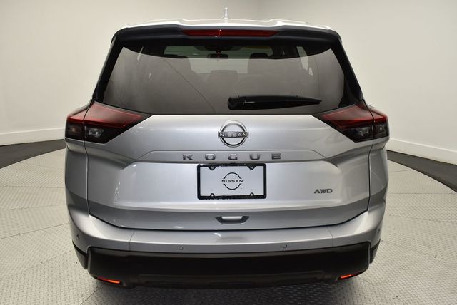 2025 Nissan Rogue AWD SV - 22974567 - 5
