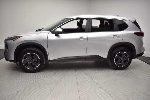 2025 Nissan Rogue AWD SV - 22974567 - 7