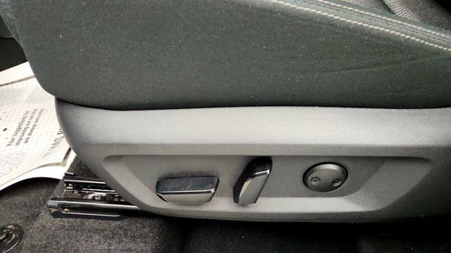 2025 Nissan Rogue AWD SV - 23026193 - 10