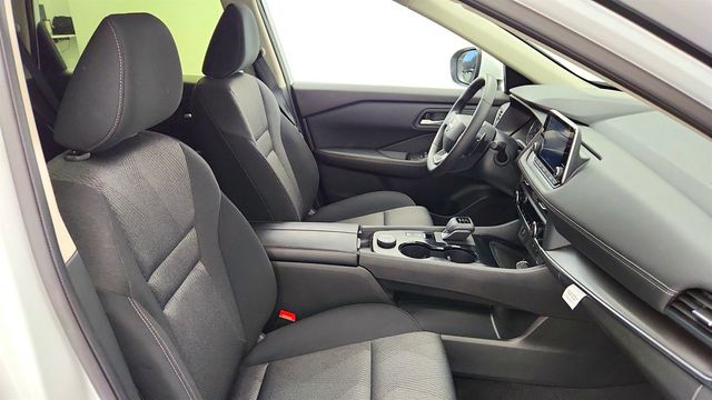 2025 Nissan Rogue AWD SV - 23026193 - 22