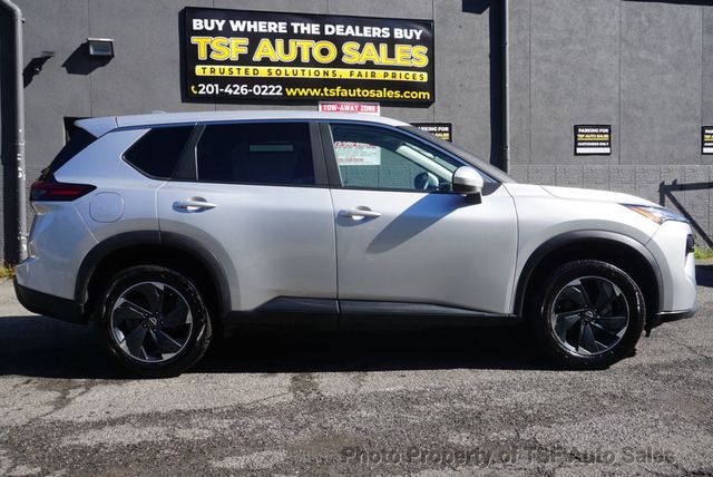 2025 Nissan Rogue AWD SV - 23095035 - 7