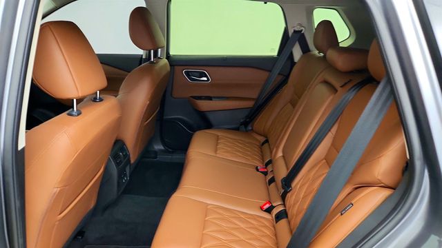 2025 Nissan Rogue FWD Platinum w/ ProPILOT Assist 2.1 & Platinum Premium Pkg - 23080917 - 21