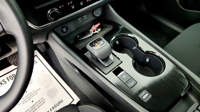 2025 Nissan Rogue FWD S - 23089981 - 15