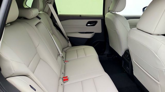 2025 Nissan Rogue FWD SL - 23026428 - 22