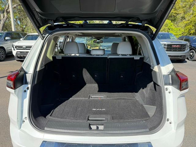2025 Nissan Rogue FWD SL - 23000042 - 9