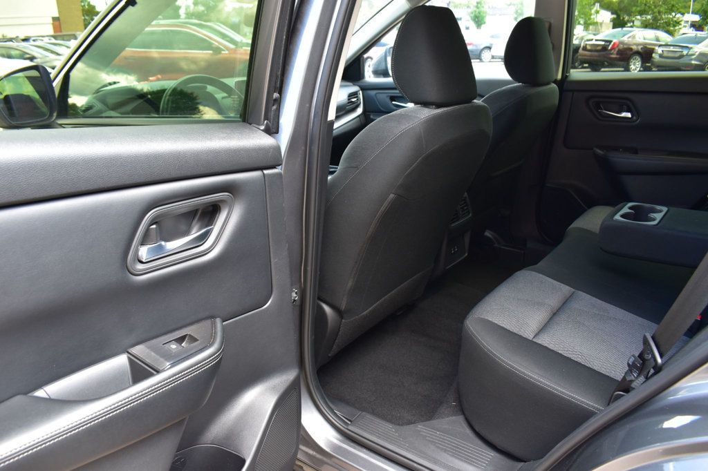 2025 Nissan Rogue FWD SV - 23070725 - 22