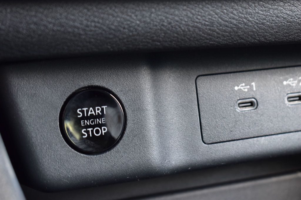 2025 Nissan Rogue FWD SV - 23070725 - 29