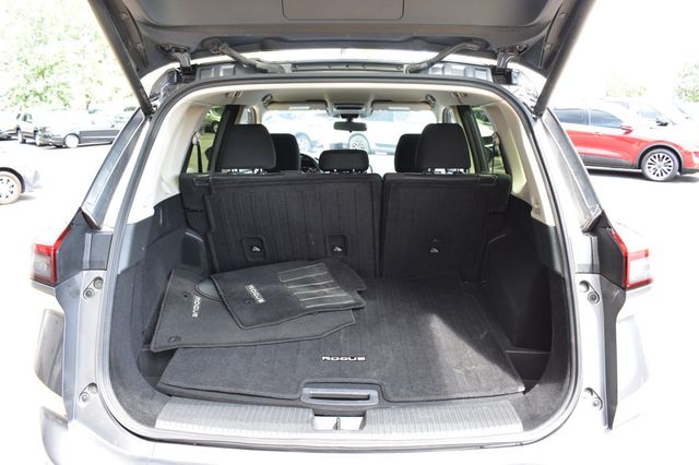 2025 Nissan Rogue FWD SV - 23070725 - 42