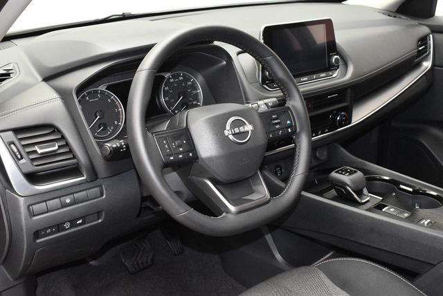 2025 Nissan Rogue FWD SV - 23009026 - 13