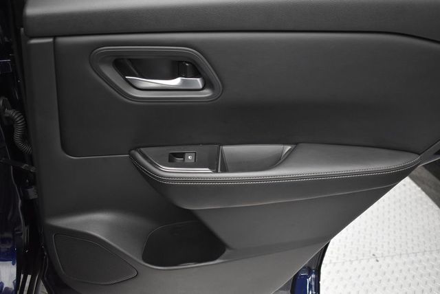 2025 Nissan Rogue FWD SV - 23009026 - 25