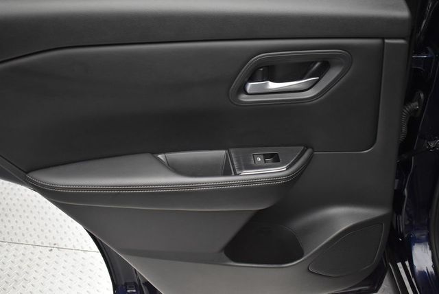 2025 Nissan Rogue FWD SV - 23009026 - 28