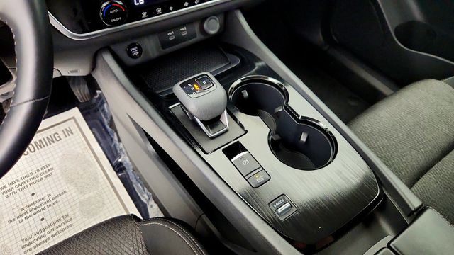 2025 Nissan Rogue FWD SV - 23063209 - 15