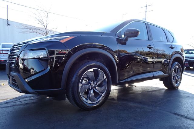 2025 Nissan Rogue FWD SV - 22945633 - 3