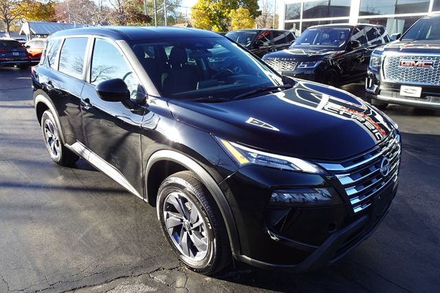 2025 Nissan Rogue FWD SV - 22945633 - 8