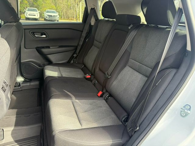 2025 Nissan Rogue FWD SV - 22969078 - 6