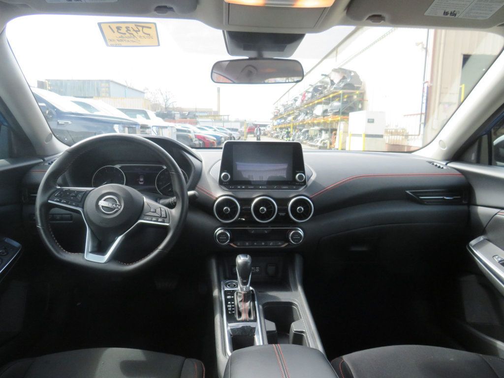 Nissan Sentra photo 10