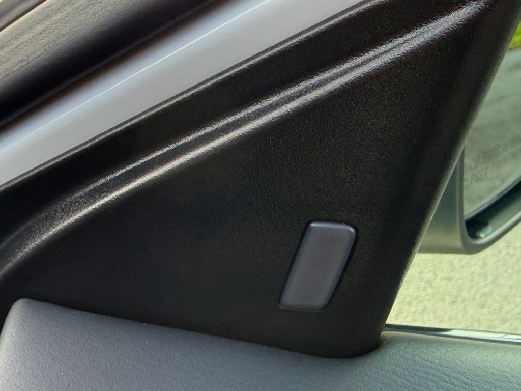 2025 Nissan Sentra SR CVT - 22923133 - 31