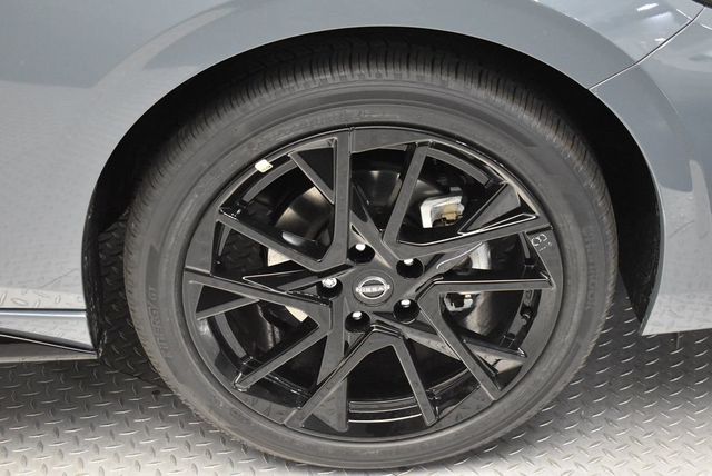 2025 Nissan Sentra SR CVT - 22967519 - 36