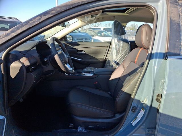 2025 Nissan Sentra SR CVT - 22982878 - 4