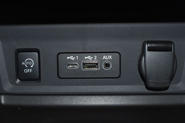 2025 Nissan Sentra SR CVT - 22982880 - 23