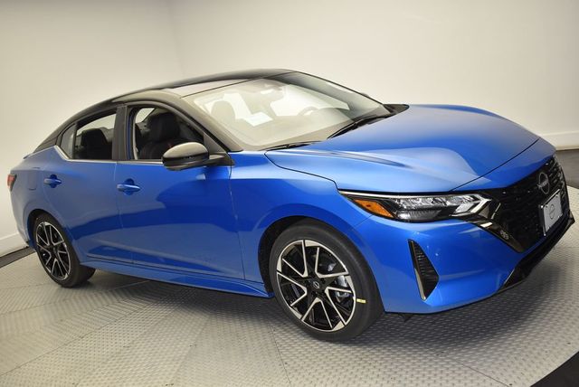 2025 Nissan Sentra SR CVT - 22982880 - 2