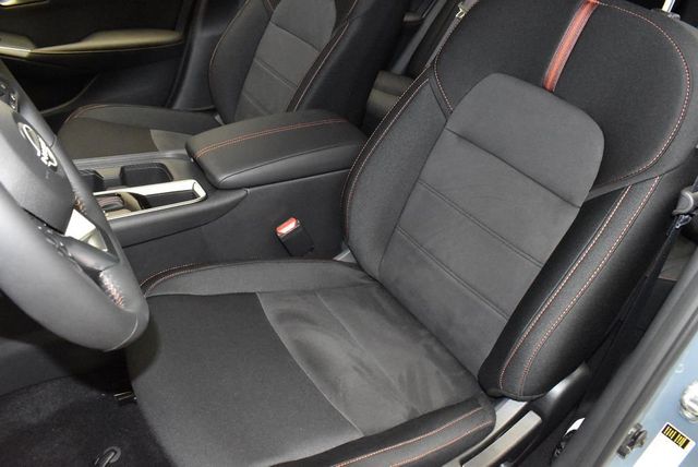 2025 Nissan Sentra SR CVT - 22992838 - 14