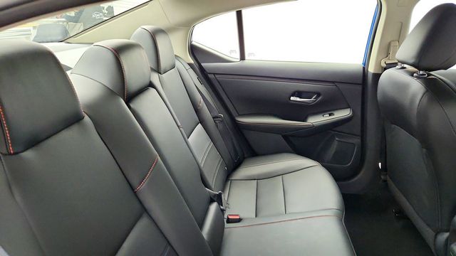 2025 Nissan Sentra SR CVT w/ Premium Package - 23085051 - 19