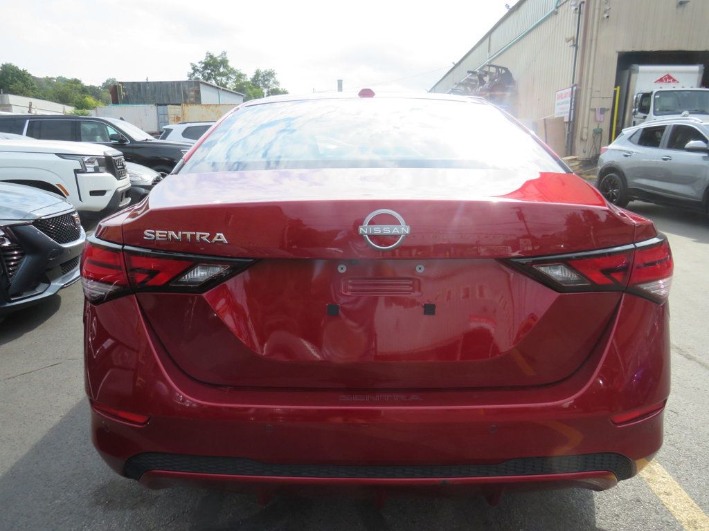 2025 Nissan Sentra SV photo 6