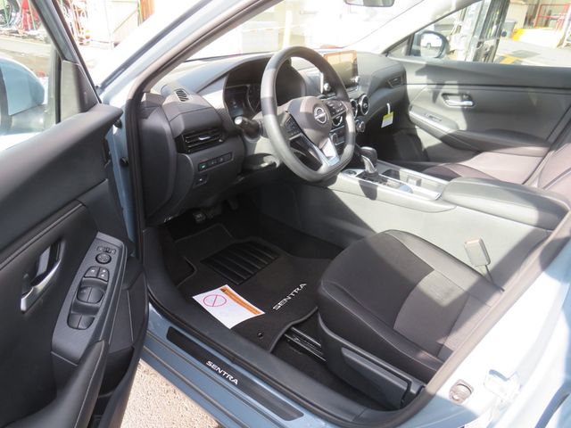 2025 Nissan Sentra SV CVT - 22923398 - 8