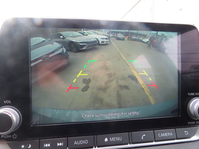 2025 Nissan Sentra SV CVT - 23012887 - 13