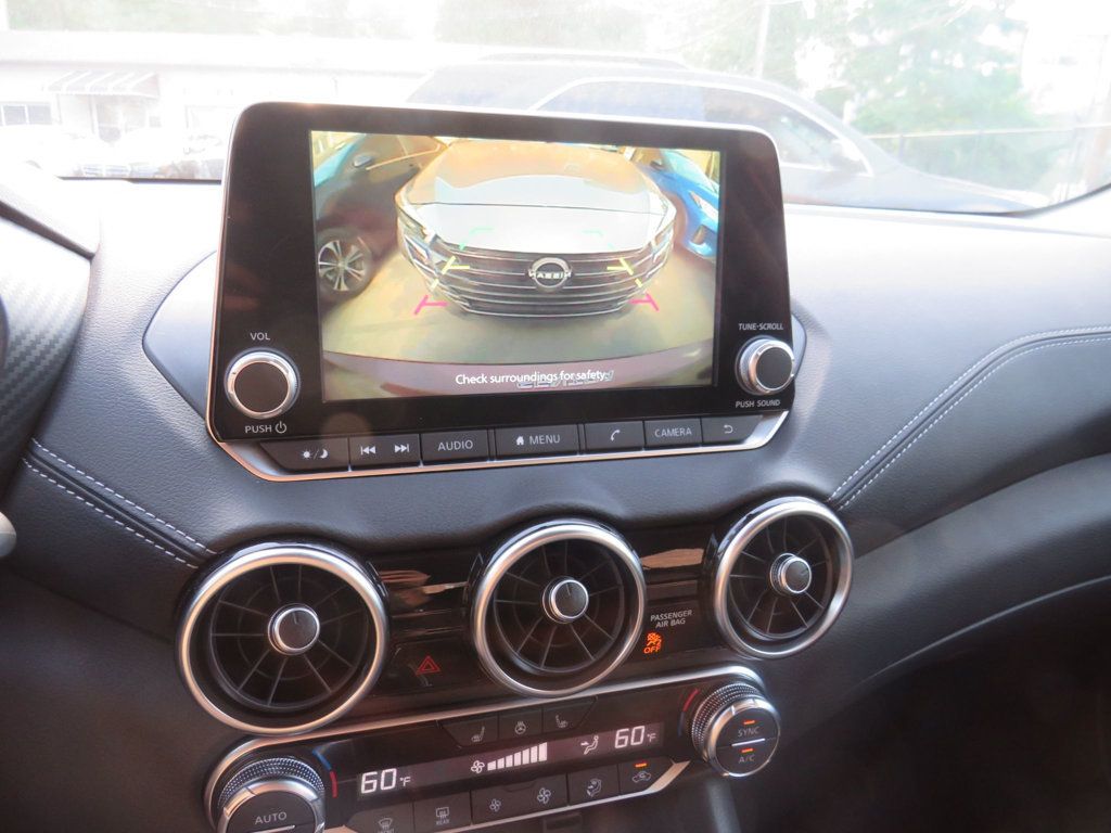 Nissan Sentra photo 8